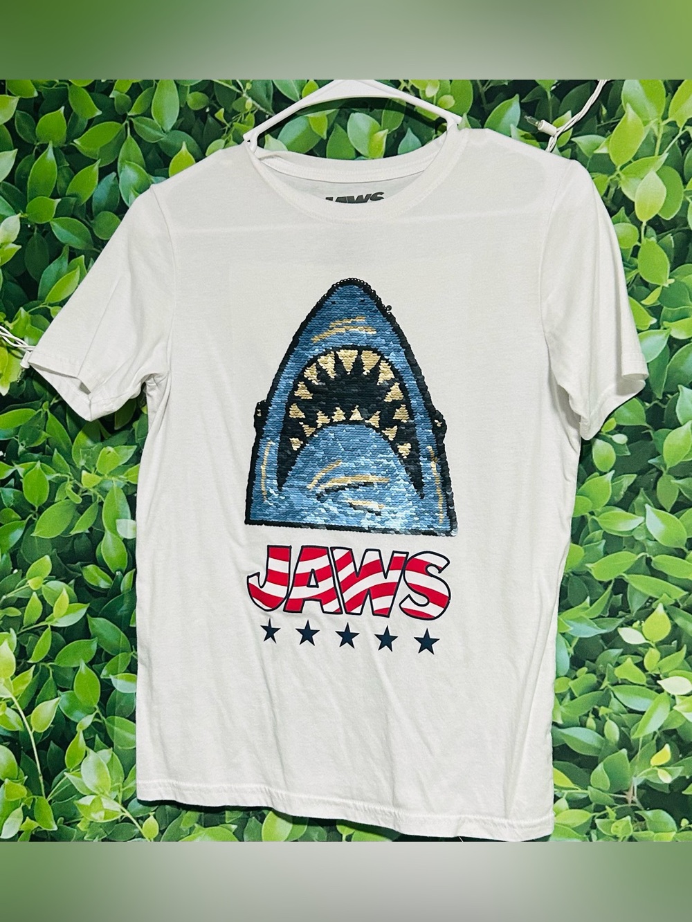 Jaws Sequin Changing Face Shark Graphic Tee Small- White